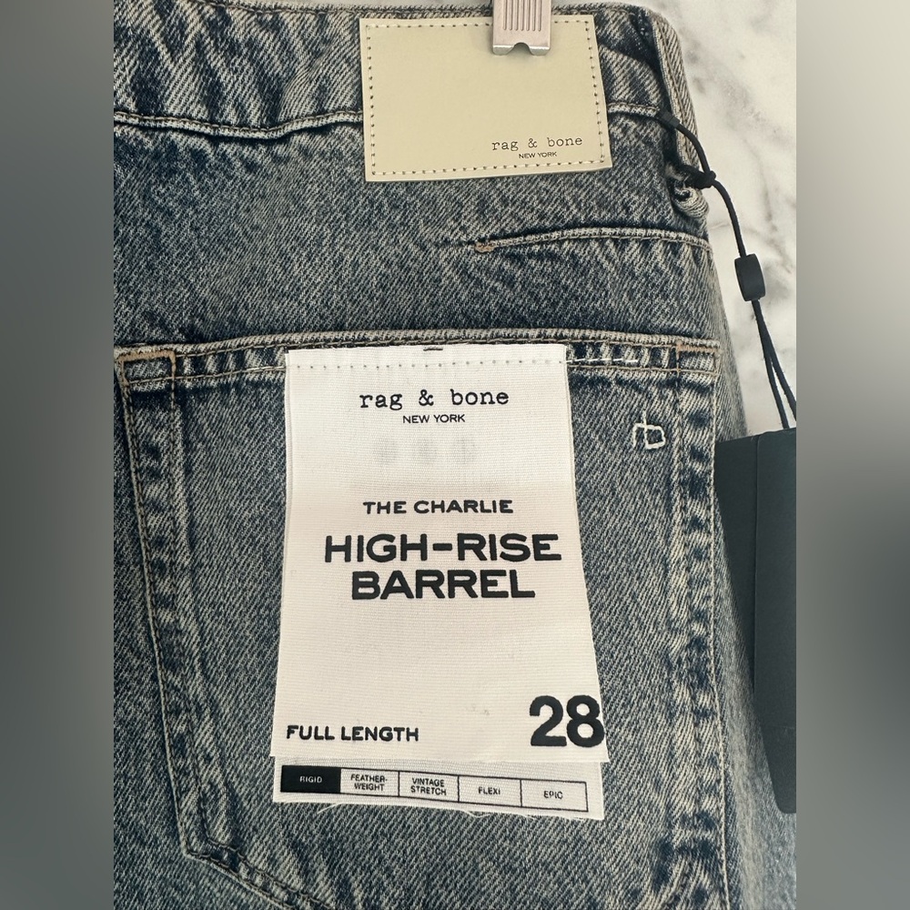 Rag & Bone Charlie Barrel Jeans, Size 28 - Picture 6 of 8